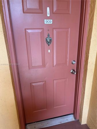 Sailboat Pointe, 2300 NW 33rd St #909, Oakland Park, Florida 33309, image 2