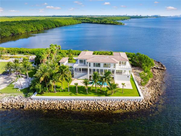 Gables By The Sea, 650 Lugo Ave, Coral Gables, Florida 33156, image 2