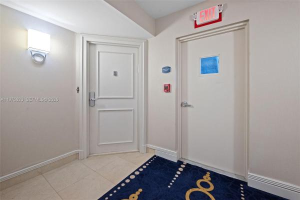 Mystic Pointe Tower 200, 19101 Mystic Pointe Dr #1407, Aventura, Florida 33180, image 3