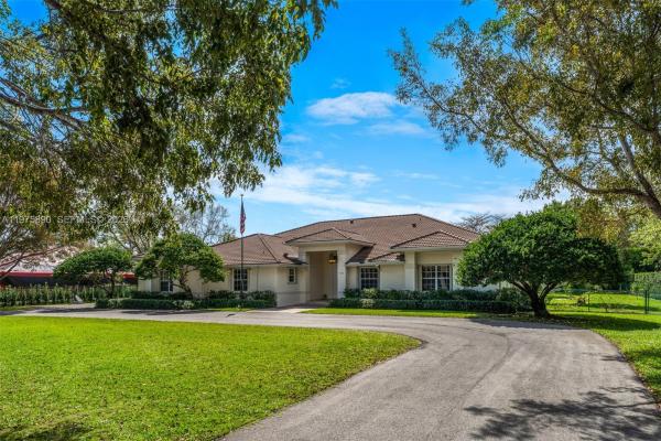 Flagler Groves Estates, 7280 SW 100th St, Pinecrest, Florida 33156, image 1