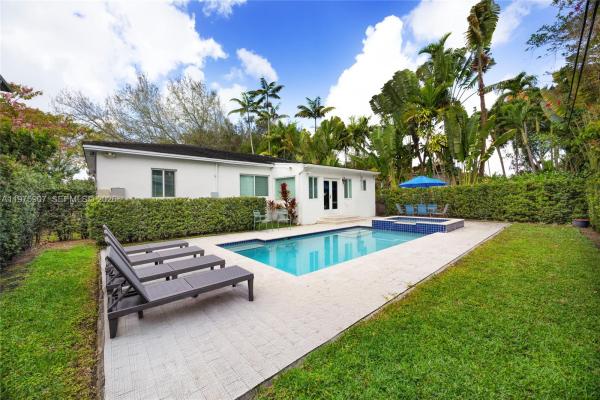 Granada, 1005 Columbus Blvd, Coral Gables, Florida 33134, image 2