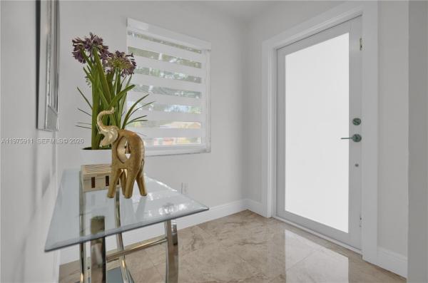 American Homes, 14360 SW 156th Ter, Richmond West, Florida 33177, image 3