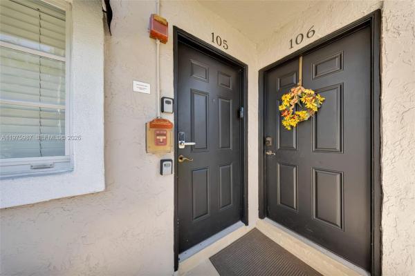 4040 Crystal Lake Dr #105, Deerfield Beach, Florida 33064, image 1