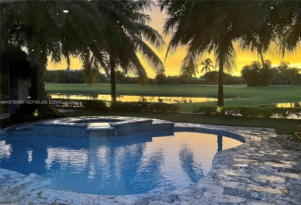 Diplomat Golf Estates, 1420 Diplomat Pkwy, Hollywood, Florida 33019, image 1