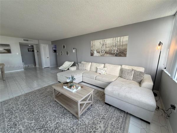Del Prado, 18011 Biscayne Blvd #805-1, Aventura, Florida 33160, image 3