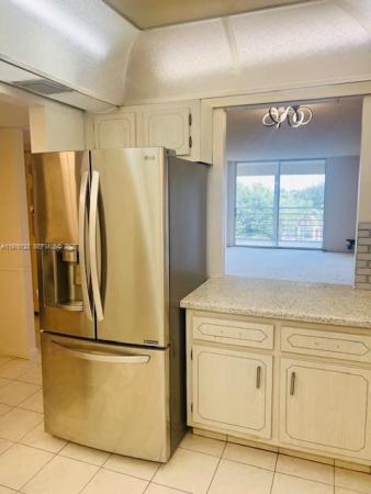 Holiday Springs, 3251 Holiday Springs Blvd #403, Margate, Florida 33063, image 2
