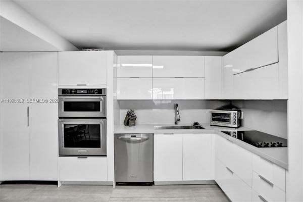 The Olympus Towers, 2500 Parkview Dr #1912, Hallandale Beach, Florida 33009, image 2
