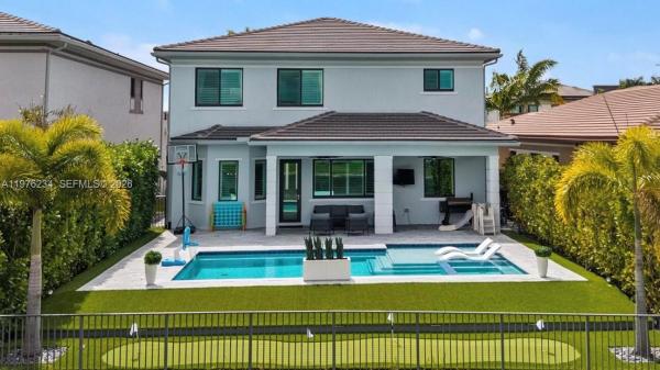 Cascata At MiraLago, 10915 Vista Ter, Parkland, Florida 33076, image 1