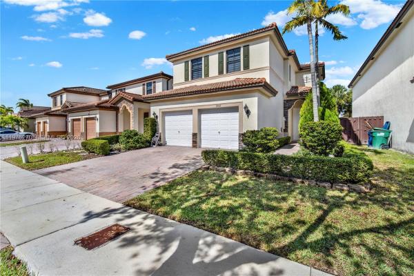 The Tides At Isles Of Bayshore, 9243 SW 227th Ter, Cutler Bay, Florida 33190, image 2