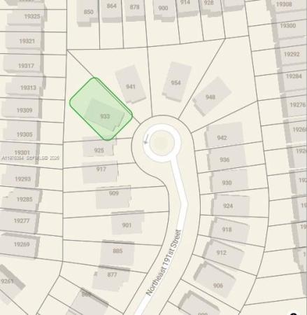 Champion Lakes, 933 NE 191st St, Ives Estates, Florida 33179, image 2