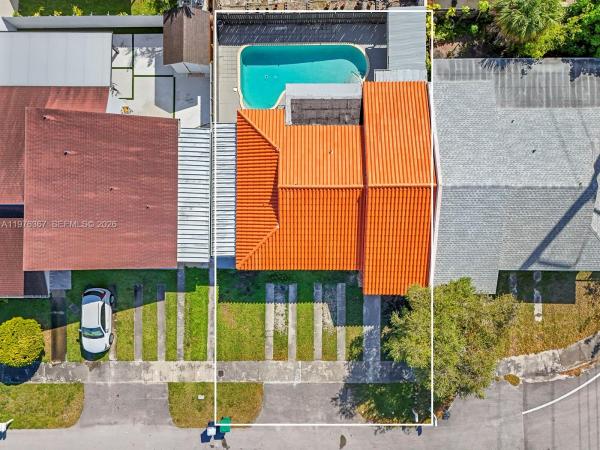 7121 SW 102nd Ct, Unincorporated Dade County, Florida 33173, image 1