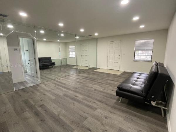 10415 NW 35th Ave, Unincorporated Dade County, Florida 33147, image 1