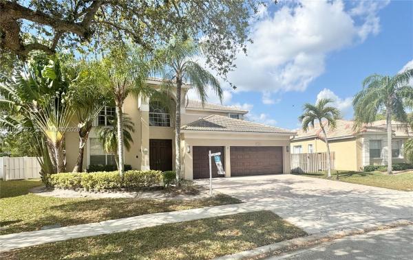 Heron Cay, 1104 NW 139th Ave, Pembroke Pines, Florida 33028, image 2