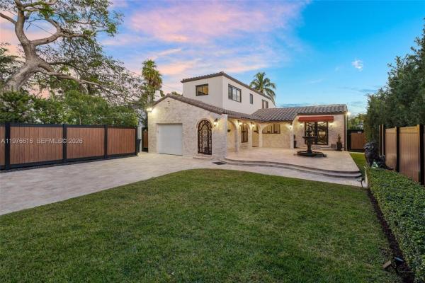 Lake View, 5135 Alton Rd, Miami Beach, Florida 33140, image 1