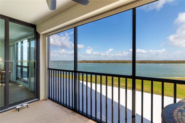 4253 Bay Beach Ln #G2, Fort Myers, Florida 33931, image 1