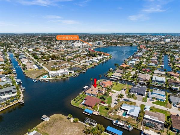 Yacht Club, 5205 Tamiami Ct, Cape Coral, Florida 33904, image 2