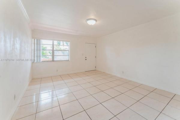 Agua Dulce, 11005 SW 1st St #203, Sweetwater, Florida 33174, image 2
