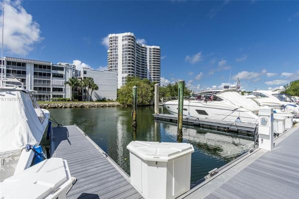 Mystic Pointe Marina, 3575 Mystic Pointe Dr #23, Aventura, Florida 33180, image 3