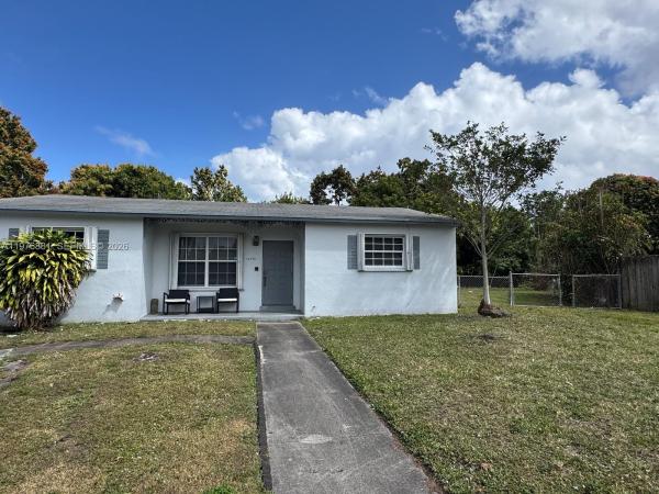 Panuleta Gardens, 16981 NE 8th Ct, North Miami Beach, Florida 33162, image 1