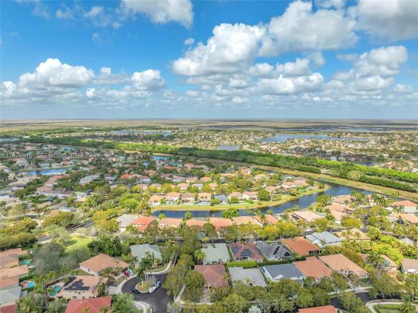 The Grove, 1435 Cardinal Way, Weston, Florida 33327, image 1