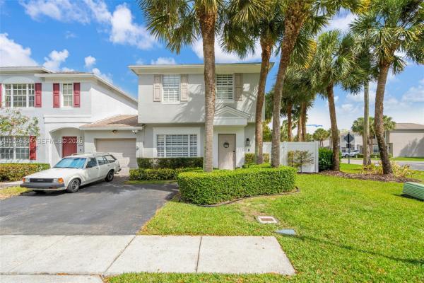 Plum Harbor, 6002 Red Plum Ct #481, Tamarac, Florida 33321, image 1