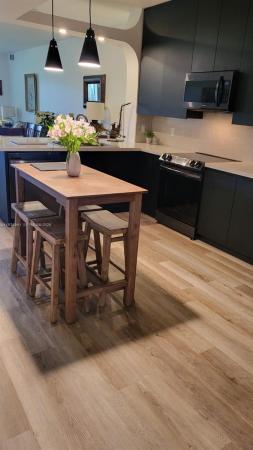 Captiva At Doral Isles, 10730 NW 66th St #105, Doral, Florida 33178, image 2