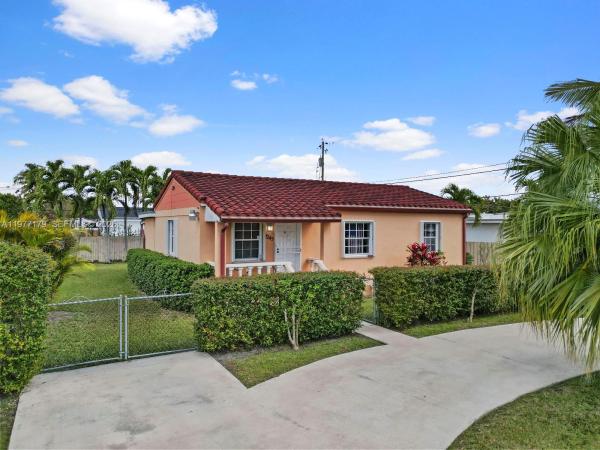 7245 SW 19th St, Unincorporated Dade County, Florida 33155, image 1