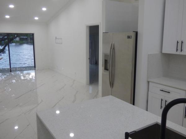 Twin Lakes Gardens, 5643 Park Rd, Dania Beach, Florida 33312, image 1