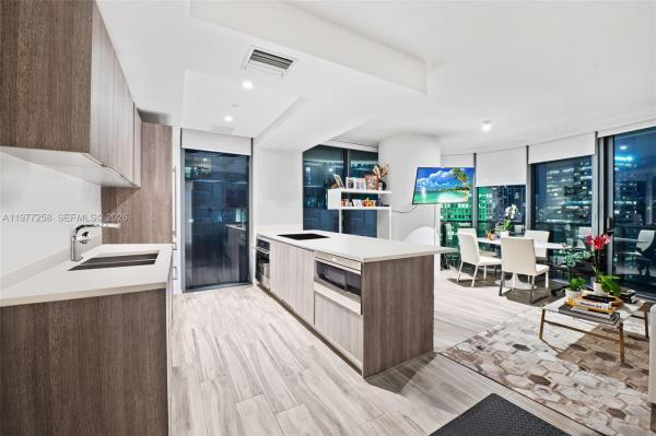 SLS Lux Brickell, 801 S Miami Ave #2705, Miami, Florida 33130, image 2