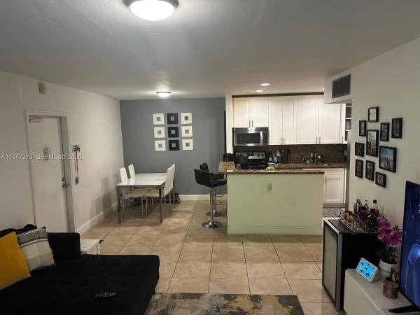 7951 SW 104th St #210D, Unincorporated Dade County, Florida 33156, image 1