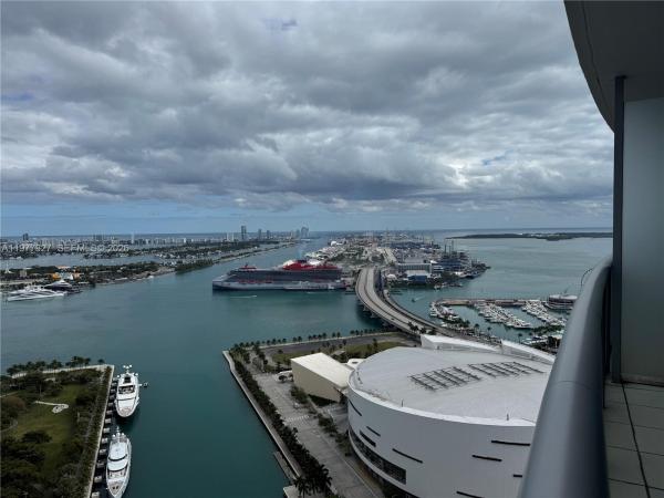 MarinaBlue, 888 Biscayne Blvd #4011, Miami, Florida 33132, image 1