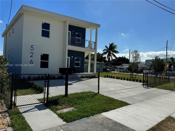 Foster Homesites, 526 NW 6th St #A & B, Hallandale Beach, Florida 33009, image 2