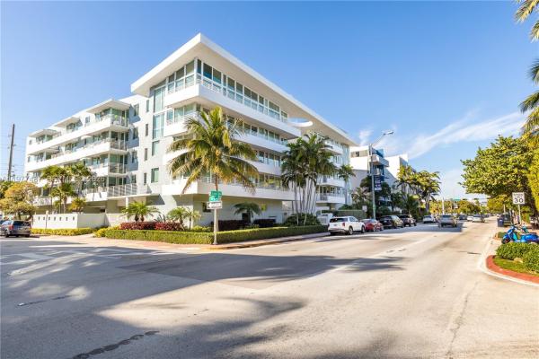 Rond Point, 7800 Collins Ave #302, Miami Beach, Florida 33141, image 1