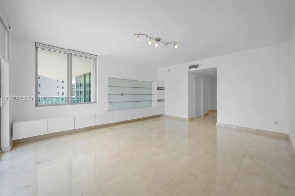 Jade Residences At Brickell Bay, 1331 Brickell Bay Dr #911, Miami, Florida 33131, image 3