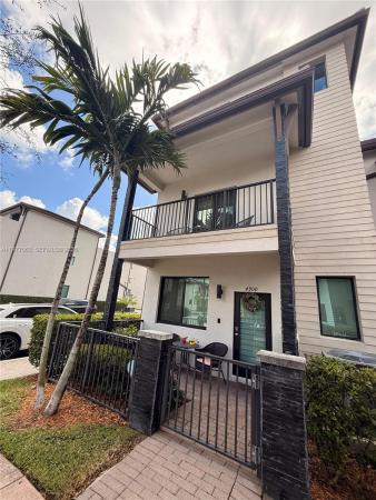 4900 NW 83rd Path, Doral, Florida 33166, image 1