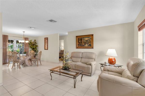 San Sebastian, 13331 SW 51st St, Kendale Lakes, Florida 33175, image 3