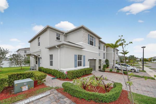 Marbella, 826 SE 17th St, Homestead, Florida 33034, image 1