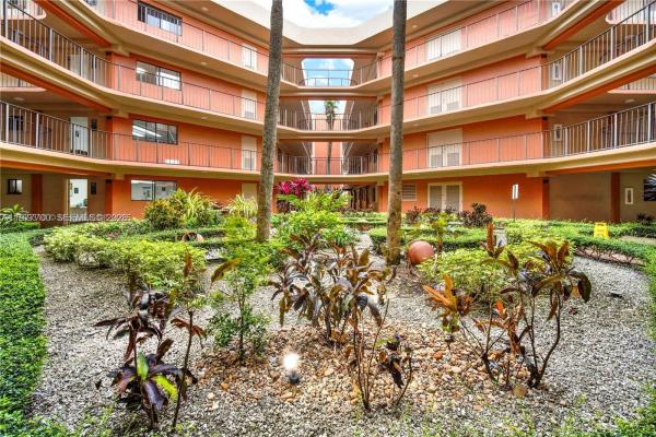 Horizons West, 8730 SW 133rd Avenue Rd #417, Kendale Lakes, Florida 33183, image 3