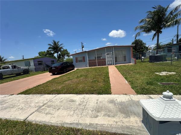 10761 SW 221st St, Unincorporated Dade County, Florida 33170, image 1