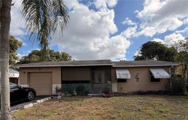 North Lauderdale Village, 304 SW 77th Ave, North Lauderdale, Florida 33068, image 1