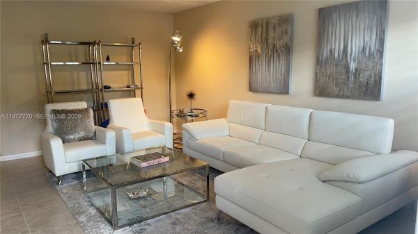 Newport, 145 Newport J, Deerfield Beach, Florida 33442, image 1