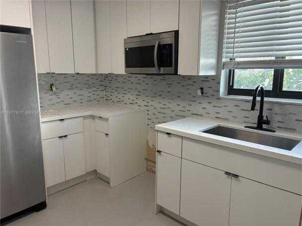 Seaboard Park, 490 NE 170th St, North Miami Beach, Florida 33162, image 1