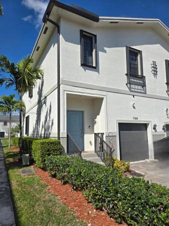 Regal Palm Square, 1166 SW 7th Ave, Florida City, Florida 33034, image 1