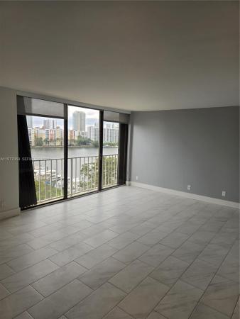 Winston Towers 700, Sunny Isles Beach, Florida 33160, image 2