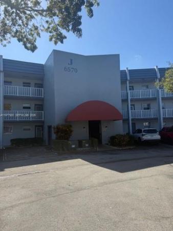 Royal Park Gardens 1, 6570 Royal Palm Blvd #215J, Margate, Florida 33063, image 1