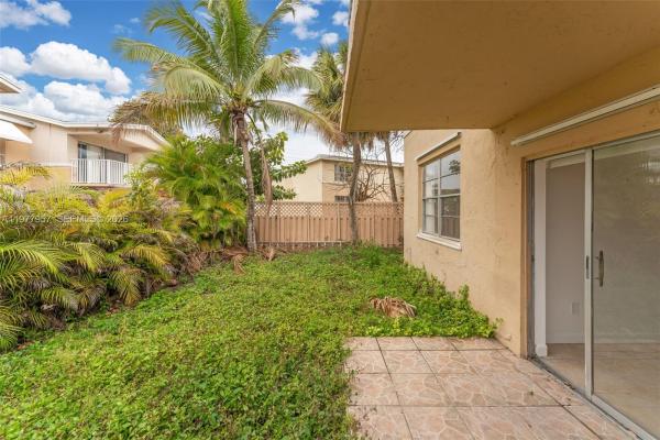 Doral Gardens, 4180 NW 79th Ave #1D, Doral, Florida 33166, image 3