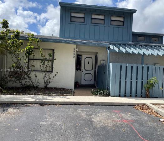 Woodscape Townhomes, 6992 Woodscape Cir #6-T, Miramar, Florida 33023, image 1