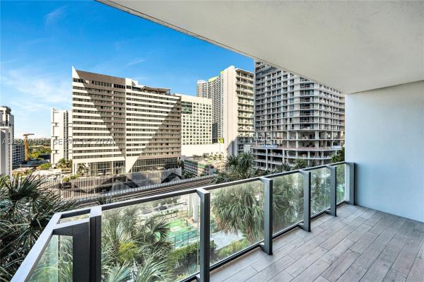 Rise Brickell City Centre, 88 SW 7th St #806, Miami, Florida 33130, image 3
