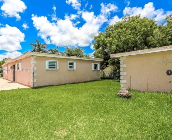 Roosevelt Homesites, 725 SW 12th Ave, Homestead, Florida 33030, image 2