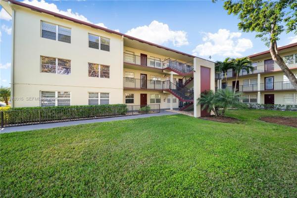 New Hampton At Century Village, 13455 SW 3rd St #302S, Pembroke Pines, Florida 33027, image 1